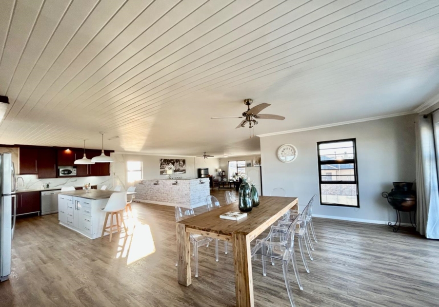 4 Bedroom Property for Sale in Fountains Estate Eastern Cape